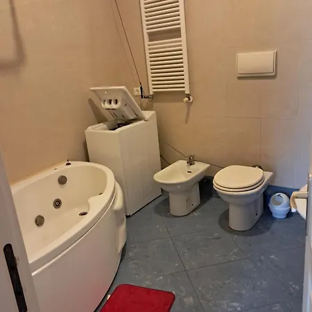 아파트 Guest House
